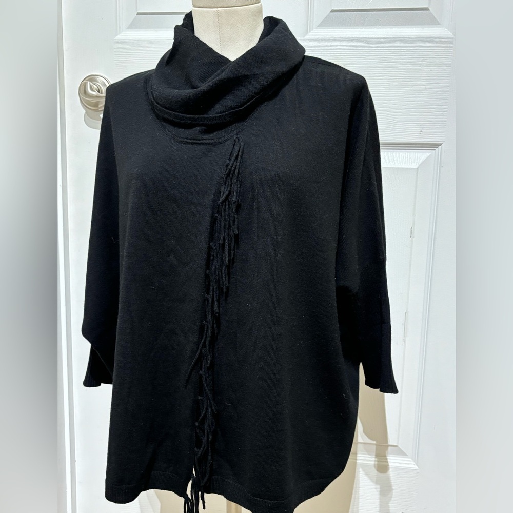 REPEAT Elegant Black Turtleneck Sweater with Fringe